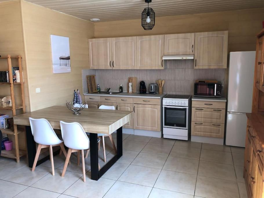 Charmant T3 Calme Et Accueillant Pollestres Exterior foto